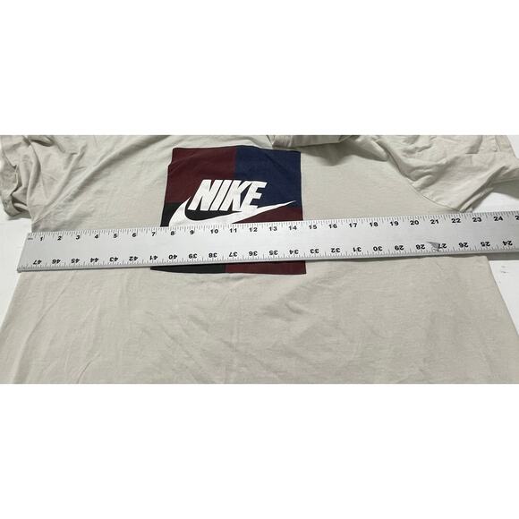 Nike Tee Shirt Mens XL Beige Short Sleeve Logo 100% Cotton Athletic Cut Retro - Picture 4 of 6